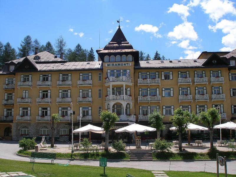 Miramonti Majestic Grand Hotel Кортина д'Ампецо Екстериор снимка